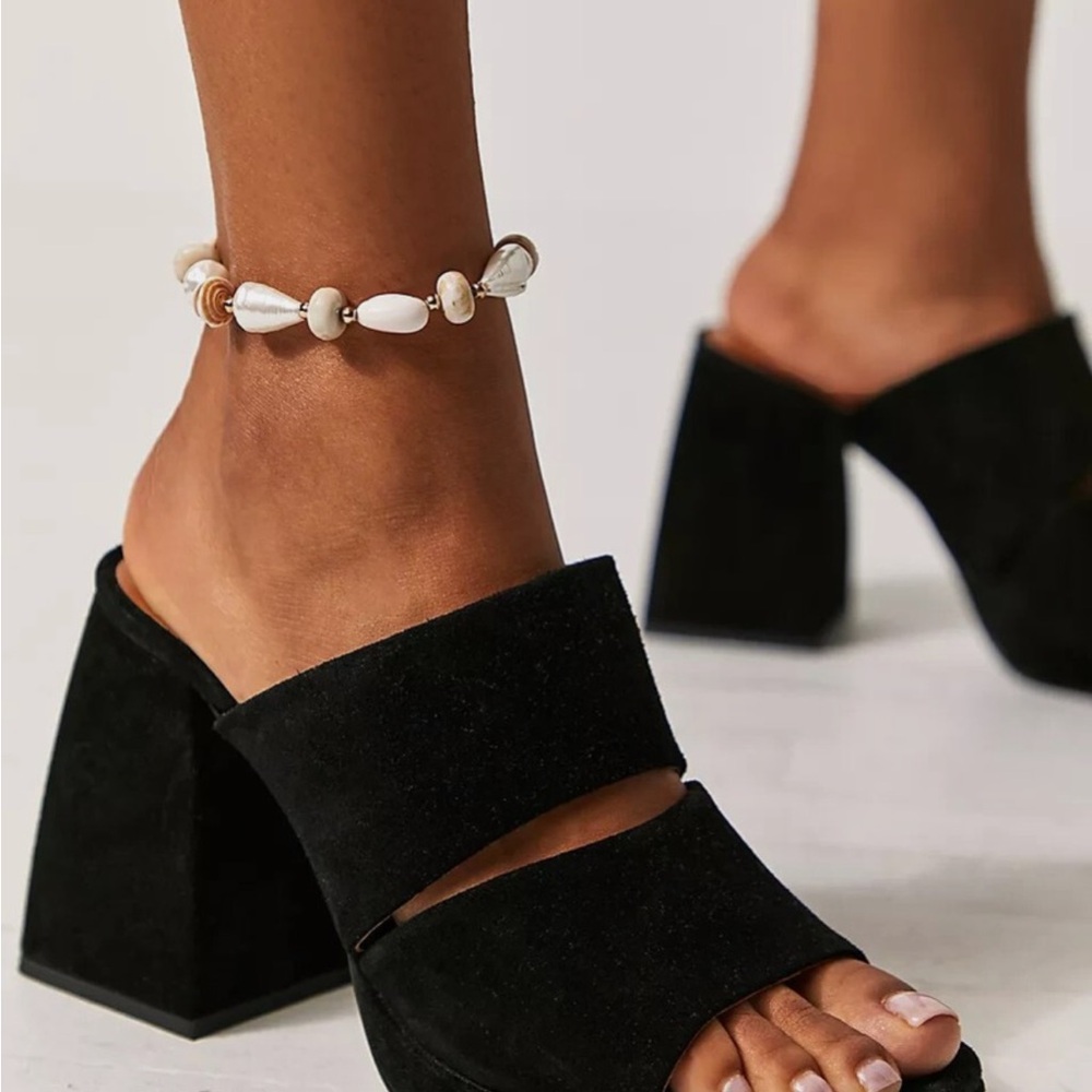 Free People Love is Everywhere Platform Black Sz 38